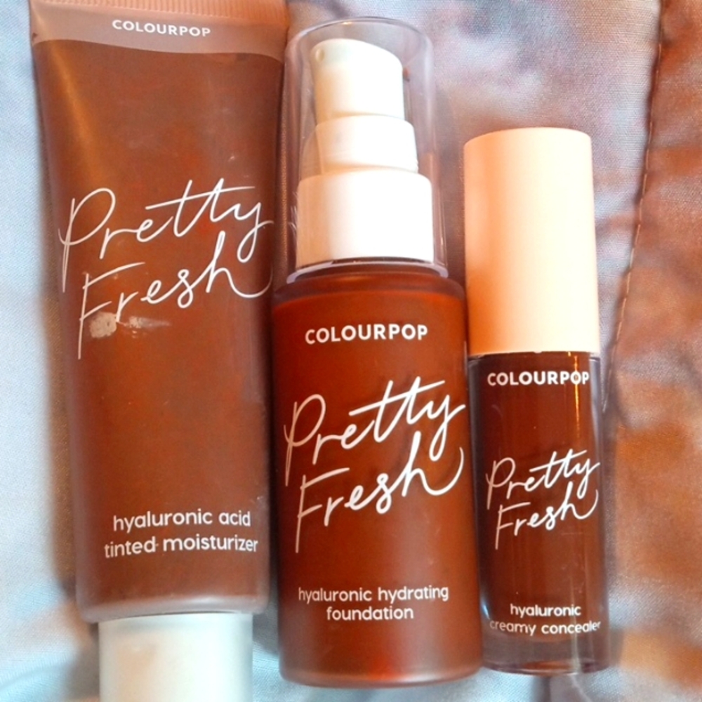 This is a bundle of 3 Colourpop Pretty Fresh.